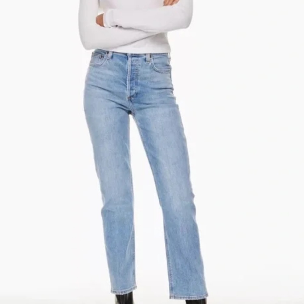 Aritzia denim forum the arlo high rise straight 26L size 23